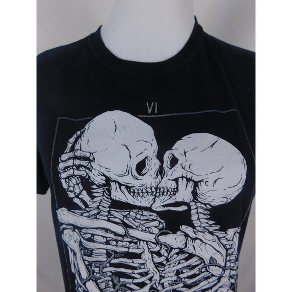 The Lovers Tarot Shirt Small Black Skeletons Graphic Gothic L'Amoureux - Picture 2 of 10